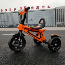 新款儿童三轮车宝宝灯光音乐脚蹬三轮车童车