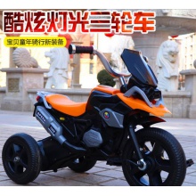 新款儿童三轮摩托车脚踏三轮车儿童车可坐可骑儿童三轮童车