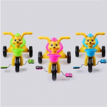 儿童塑料音乐三轮车宝宝卡通蚂蚁车幼儿脚踏车小童车