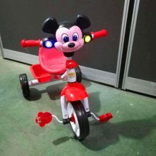 儿童三轮车儿童脚踏三轮车儿童平衡车三轮车宝宝玩具车带灯光音乐