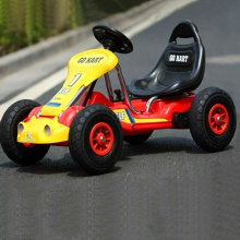 儿童电动卡丁车充气轮小孩四轮可坐遥控广场宝宝玩具汽车沙滩童车