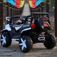儿童电动车四轮汽车摇摆可坐人1-3-5-8岁男女宝宝小孩遥控越野车