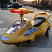 儿童扭扭车音乐溜溜车静音轮滑行车摇摆车童车玩具车和谐号摇摇乐