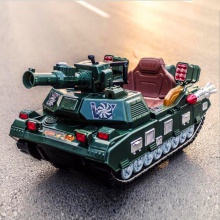 儿童电动坦克出租车宝宝汽车四轮可坐人广场出租可发炮弹玩具童车