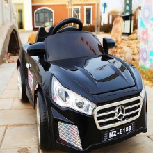 新款BENCHI儿童电动车四轮双驱摇摆遥控车可坐人宝宝汽车小孩玩具车