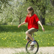 竞技车儿童成人单轮脚踏自行车杂技演出道具平衡车独轮车unicycle