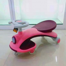 小孩玩具车宝宝1-12岁摇摆车 音乐滑行车 大号静音轮儿童扭扭车