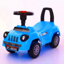 小汽车滑行车 助步车 赠品玩具车 儿童滑行车 四轮溜溜车