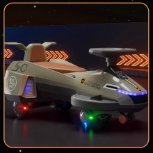 儿童溜溜车男女宝宝车1-3岁大人可坐玩具摇摇摆扭扭车电动扭扭车