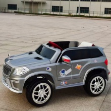 可遥控可坐大人摇摆车 充电四驱越野汽车 儿童电动汽车