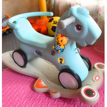 新款儿童摇马宝宝带音乐儿童两用摇马塑料摇摇马生日礼物玩具批发