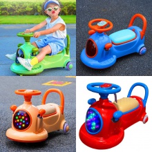 1-6岁男女宝宝新款灯光音乐防侧翻静音滑轮摇摆玩具车儿童扭扭车