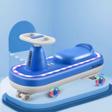 扭扭车1-3-6岁静音闪光耐磨溜溜车地摊热卖儿童扭扭车