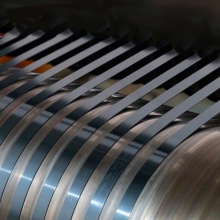 厂家批发铁皮打包带16/19mm烤蓝铁皮重型打包带 高强度烤蓝捆扎带