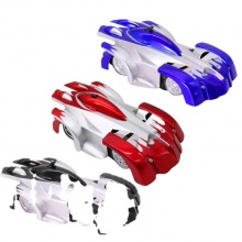 2.4G手感遥控爬墙车变形遥控车攀爬特技玩具车感应电动玩具