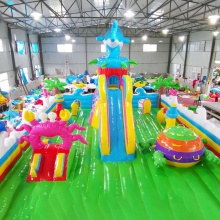 厂家直售新款现货蛋糕大滑梯充气滑梯城堡充气蹦蹦床儿童主题
