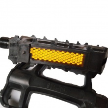 仿铝合金/山地车//自行车塑料脚踏/脚蹬/骑行装备燕军118型