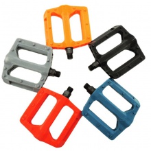 加宽加厚山地自行车防滑塑料脚蹬子 表演车滚珠脚踏 折叠车彩色