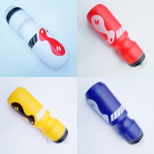 运动水壶视乎山地自行车运动带防尘盖PC塑料双色水壶装备用品