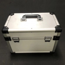 厂家供应 手提拉杆式工具铝合金工具箱 多功能工具箱 防水工具箱