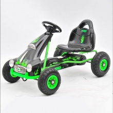 儿童脚踏卡丁车 玩具卡丁车 孩子们踩着车脚踩卡丁车