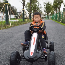 儿童卡丁车四轮脚踏自行车运动玩具汽车可坐男女宝宝益智健身童车