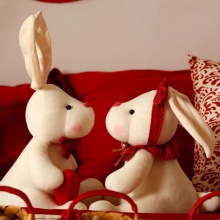 结婚喜字压床娃娃一对婚庆公仔婚礼大兔年毛绒玩具小兔子生肖公仔