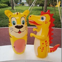 大号充气不倒翁玩具动物卡通气模玩具泄压充气玩具