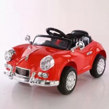 新款儿童电动汽车男女孩可坐人四轮电动车遥控 充电款复古老爷车