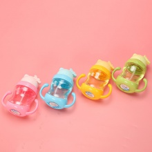 儿童手握卡通塑料水杯夏季创意幼儿园防摔防漏吸管杯手拿塑料水杯