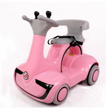 儿童电动摩托车瓦力碰碰车双驱四轮摇摆玩具宝宝早教车