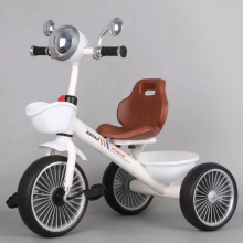 音乐灯光儿童三轮车1-5岁三轮脚踏车简易小孩男女头灯三轮车