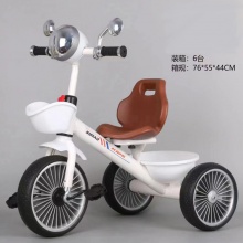 音乐灯光儿童三轮车1-5岁三轮脚踏车简易小孩男女头灯三轮车