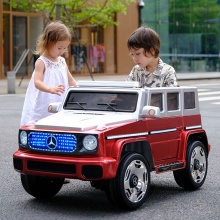 儿童电动四轮遥控可坐人汽车 靓仔靓妹小孩遥控四驱电动汽车童车
