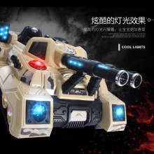 电动车遥控对战坦克双驱四轮童车儿童电动车广场出租可坐