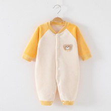 婴儿连体衣秋冬加绒新款哈衣家居服双面拉绒宝宝保暖爬服