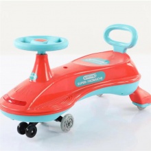 儿童扭扭车1-6岁男女宝宝滑行车带音乐灯光溜溜车防侧翻玩具