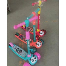 儿童滑板车小孩滑滑车可坐可骑滑三合一宝宝溜溜车2-3-6-8-12岁