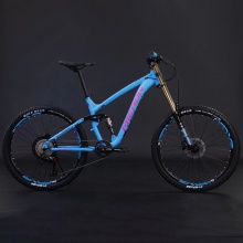 厂家现货直供速降山地车合金质感软尾油刹减震山地自行车颜色多样