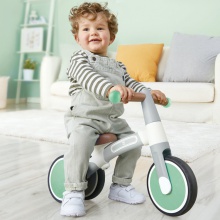 启蒙滑步平衡车宝宝入门玩具无脚踏滑行车学步车三轮滑行车